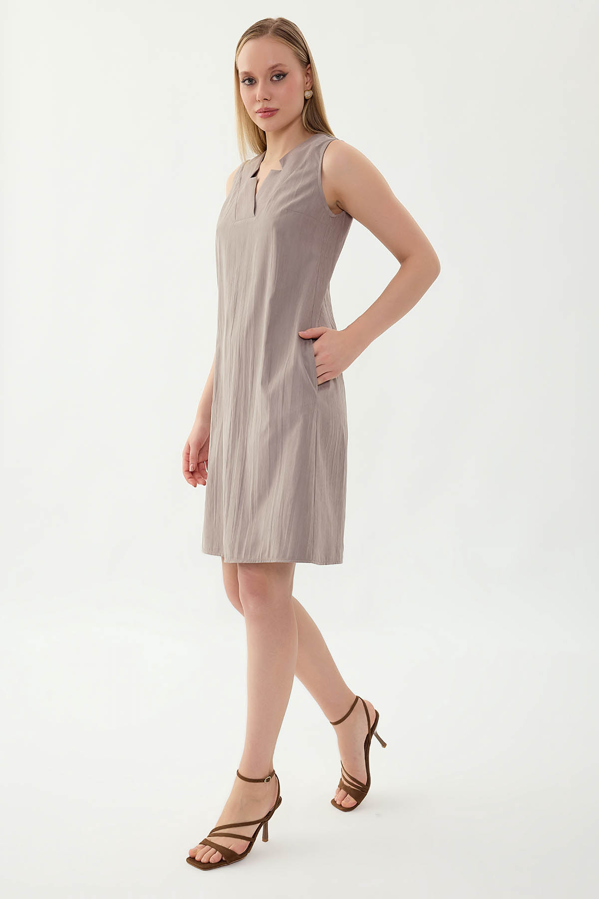 V Yaka Cepli Elbise - Thumbnail