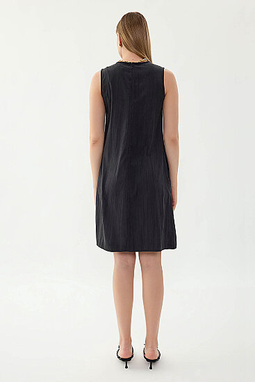 V Yaka Cepli Elbise - 24