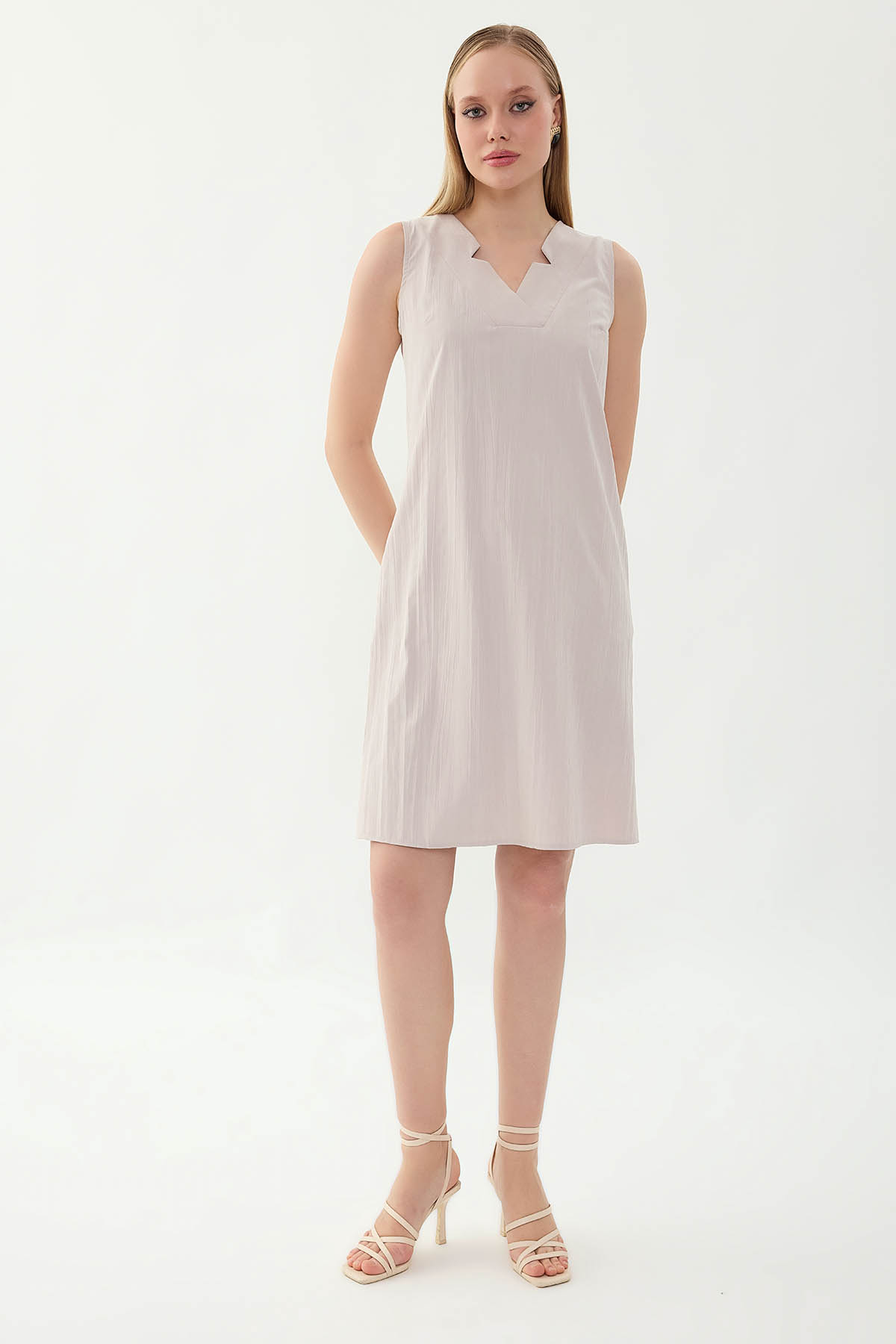 V Yaka Cepli Elbise - Thumbnail