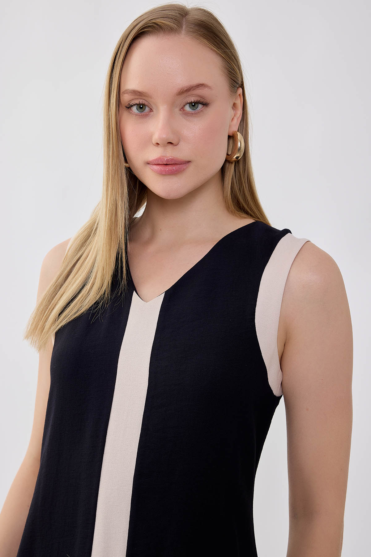 V Yaka İki Renk Uzun Elbise - Thumbnail