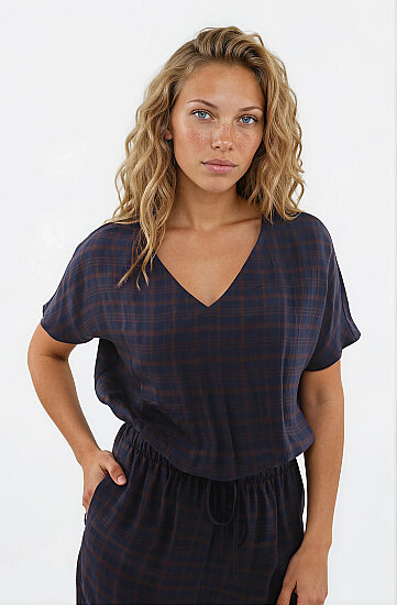 V Yaka Kareli Etek Ucu Lastikli Bluz - 3