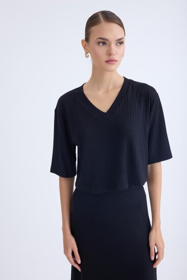 V Yaka Kısa Kol Bluz - 18