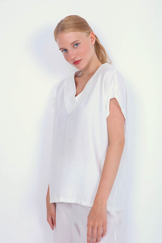 V Yaka Kısa Kol Bluz - 17