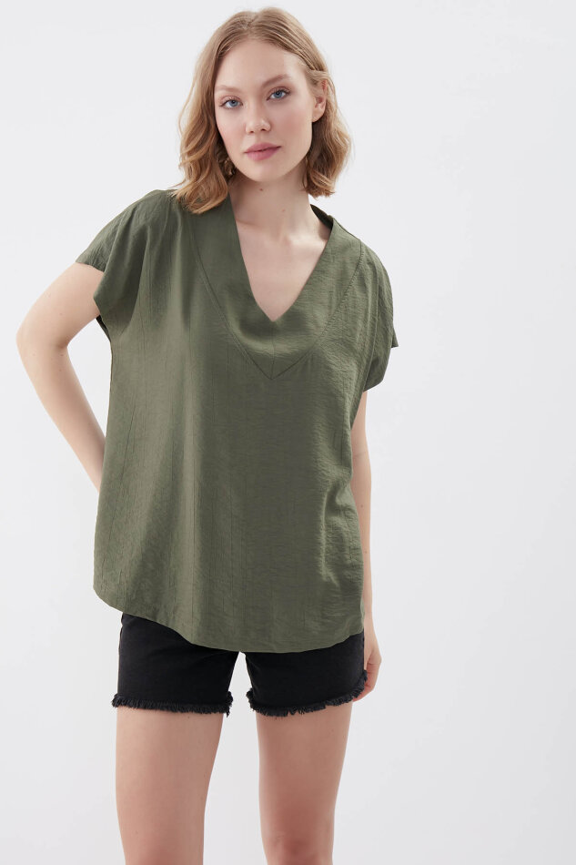 V Yaka Kısa Kol Bluz - 39