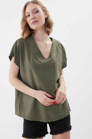 V Yaka Kısa Kol Bluz - 41