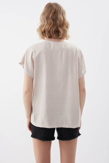 V Yaka Kısa Kol Bluz - 5