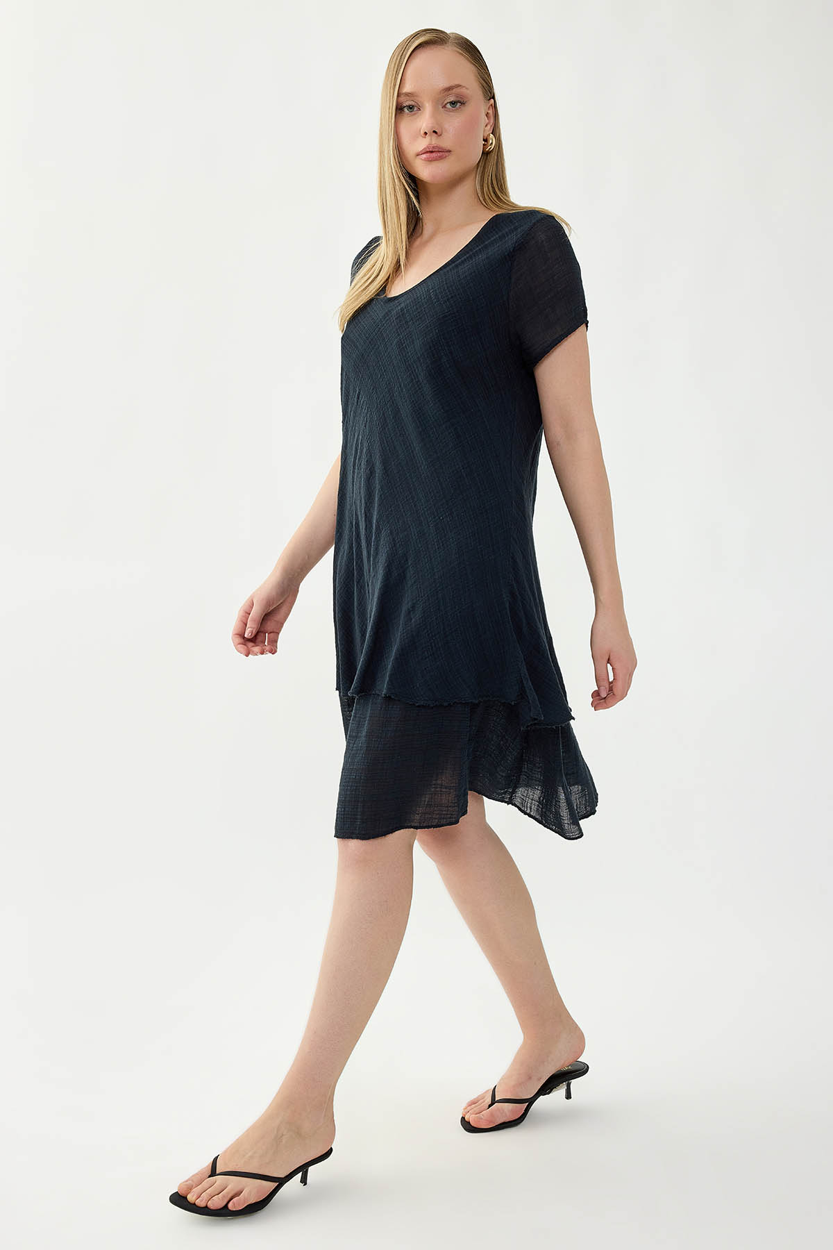 %100 Keten V Yaka Kısa Kol Elbise - Thumbnail