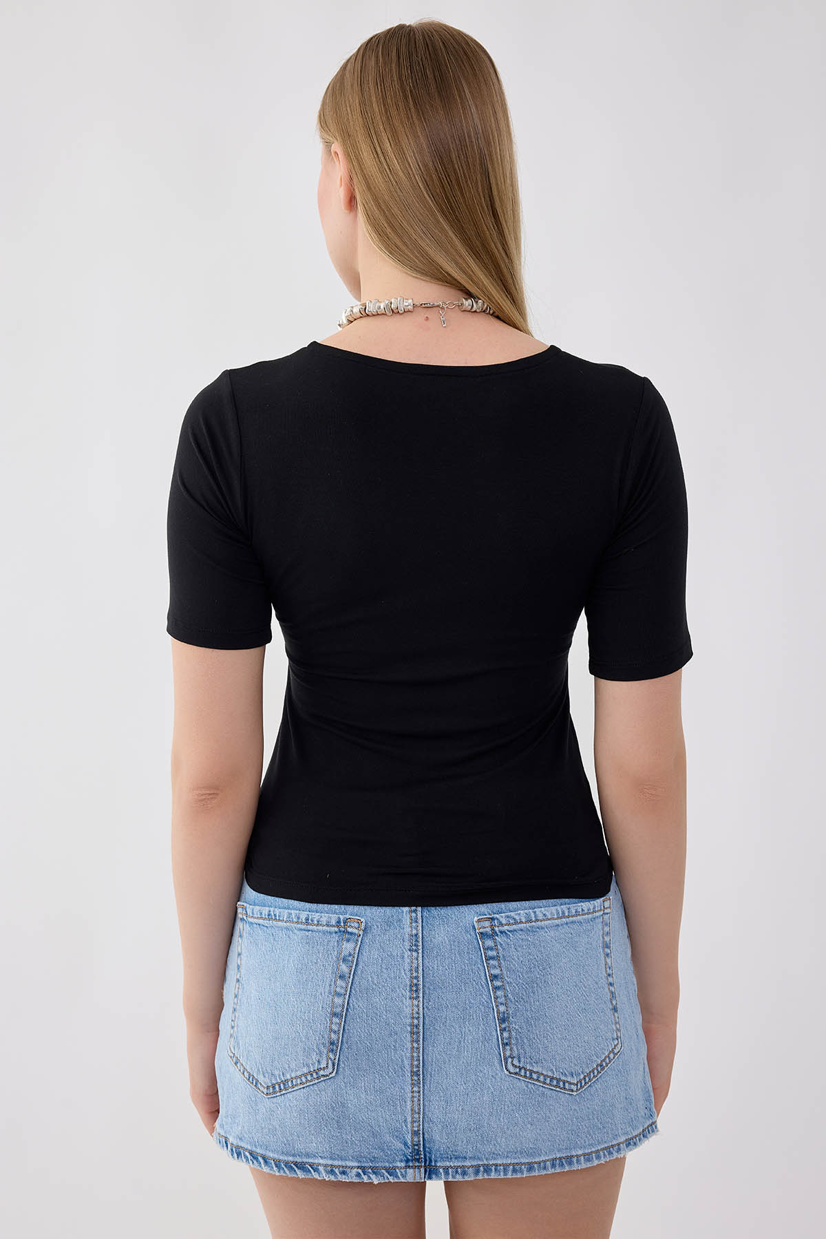 V Yaka Önü Büzgülü Kısa Kol Bluz - Thumbnail