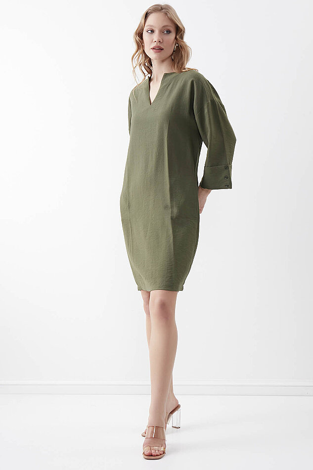 V Yaka Kolu Düğme Detaylı Cepli Elbise - 21