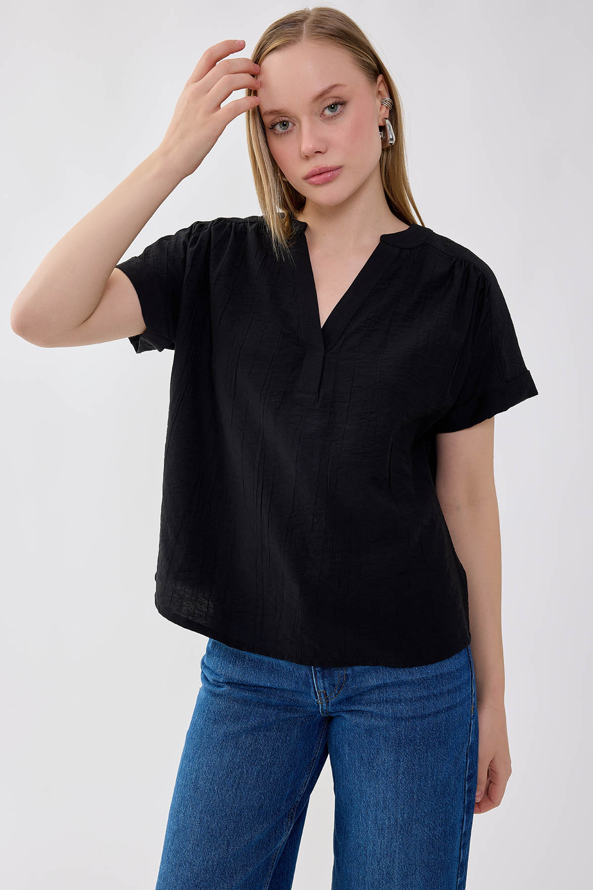 V Yaka Krinkıl Kumaş Bluz - Thumbnail