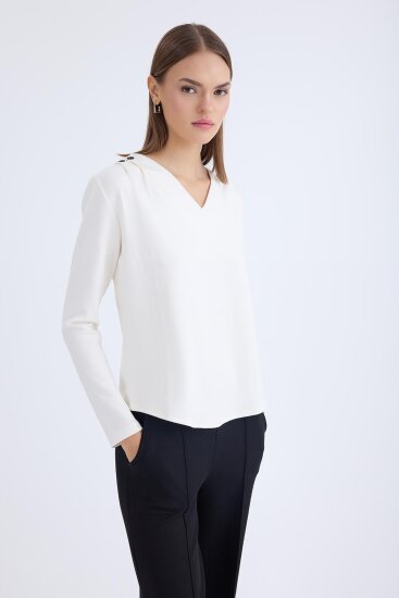 V Yaka Omuzu Düğmeli Uzun Kol Bluz - 5