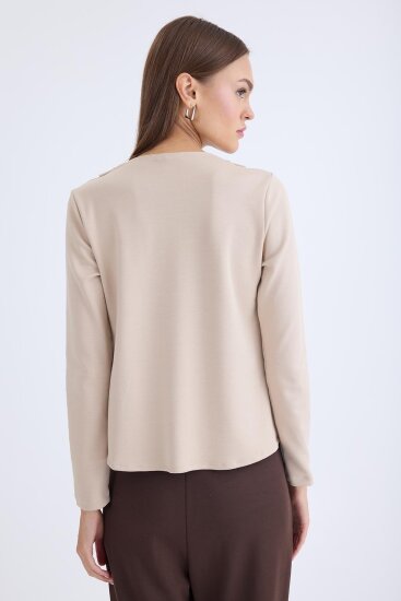 V Yaka Omuzu Düğmeli Uzun Kol Bluz - 25