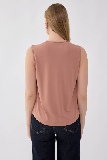 V Yaka Omuzu Pileli Bluz - 9