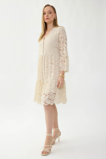 V Yaka Önü Düğmeli Dantelli Elbise - 5