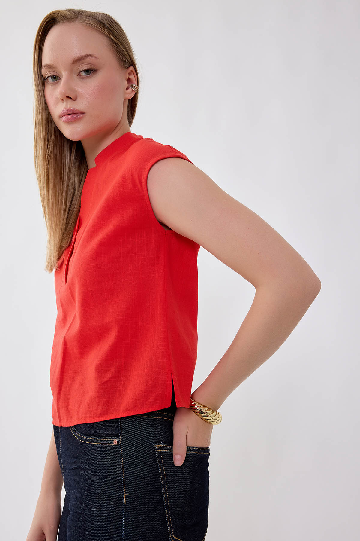 V Yaka Önü Düğmeli Viskon Keten Bluz - Thumbnail