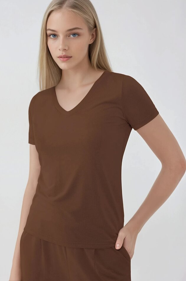 V Yaka Salaş Tişört - 14