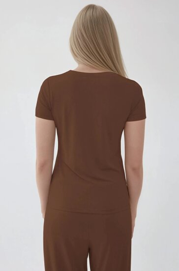 V Yaka Salaş Tişört - 17