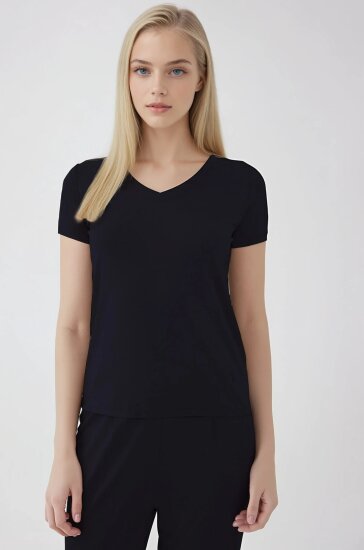 V Yaka Salaş Tişört - 20