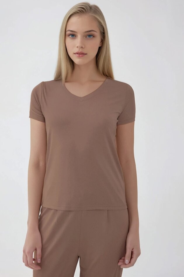 V Yaka Salaş Tişört - 22