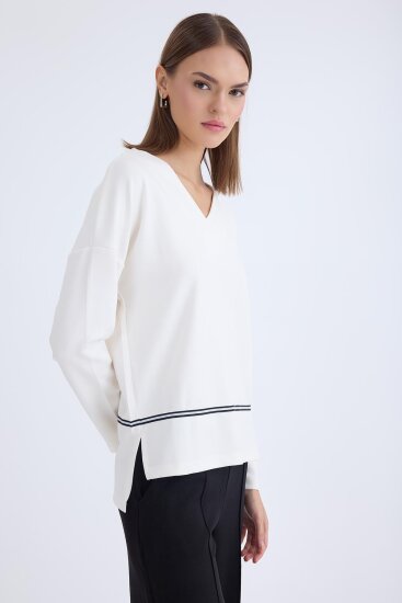 V Yaka Şerit Detaylı Uzun Kol Bluz - 6