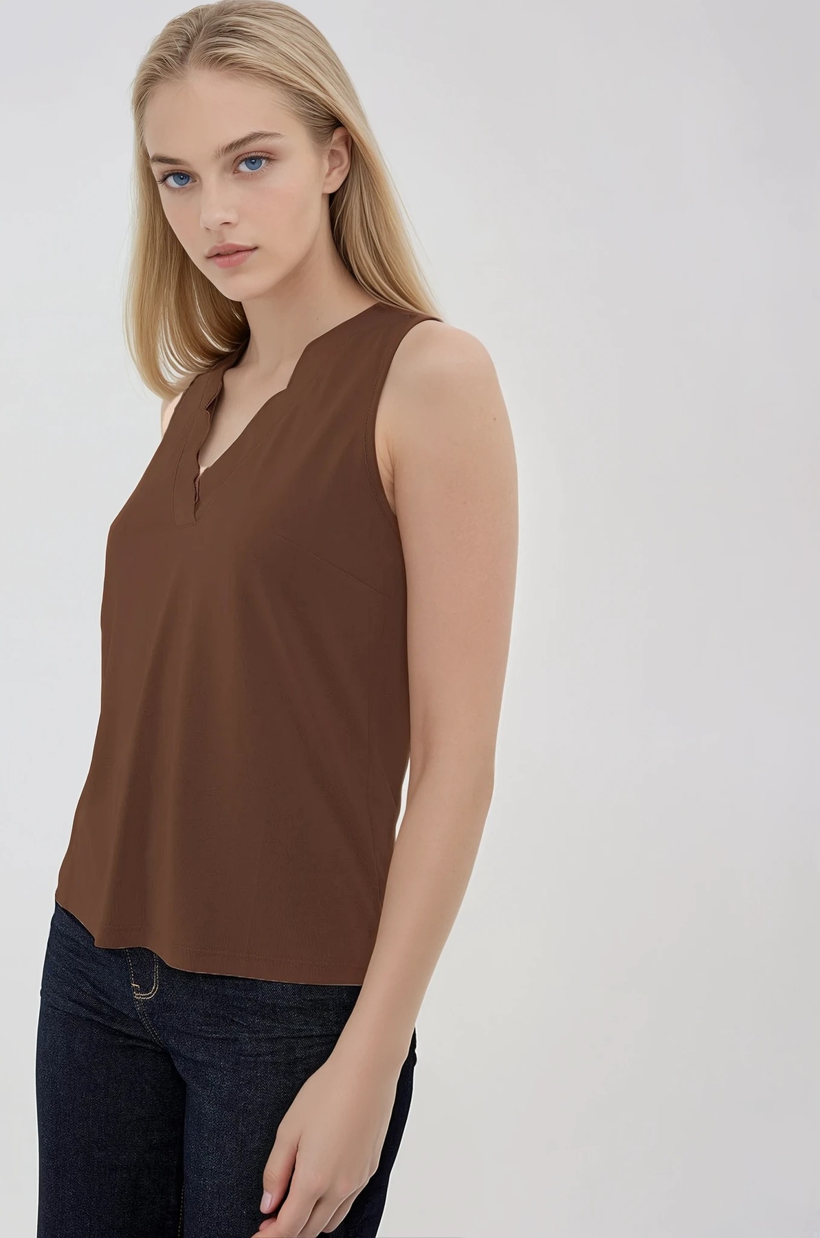 V Yaka Sıfır Kol Bluz - Thumbnail