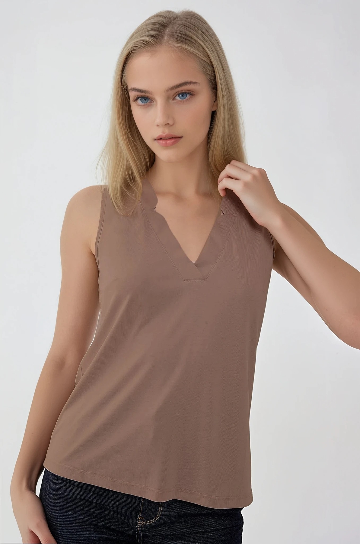 V Yaka Sıfır Kol Bluz - Thumbnail