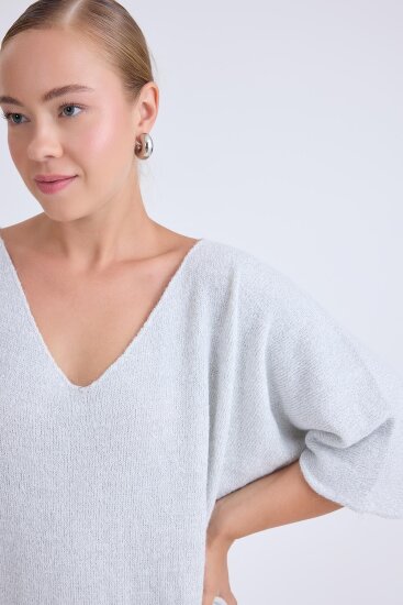 V Yaka Yarım Kol Simli Salaş Bluz - 2