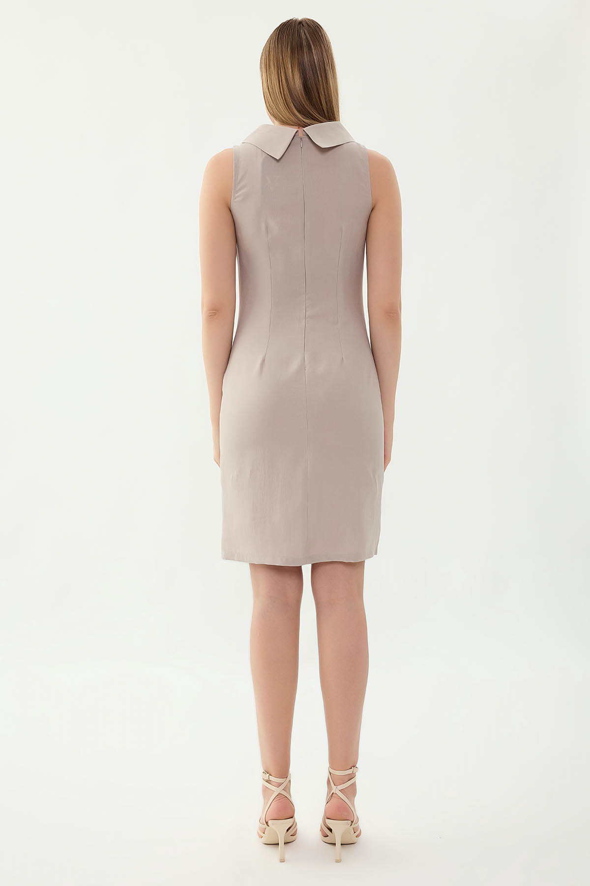 Yaka Detaylı Sıfır Kol Elbise - Thumbnail