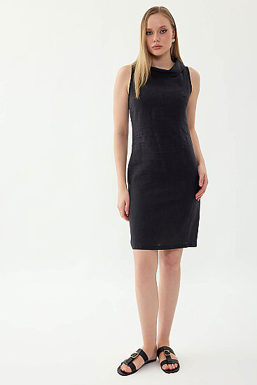 Yaka Detaylı Sıfır Kol Elbise - 31