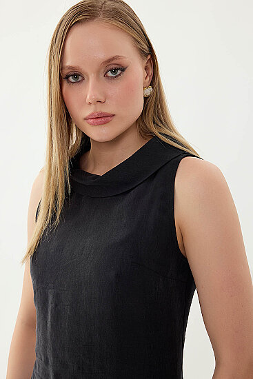 Yaka Detaylı Sıfır Kol Elbise - 34