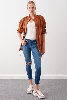 Yakalı Beli Büzgülü Kol Detaylı Süet Ceket - Thumbnail (25)