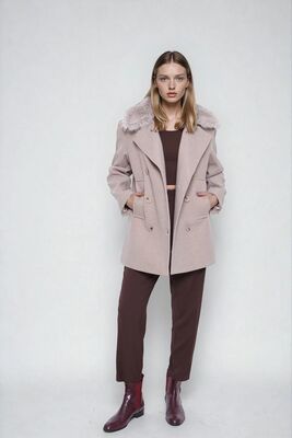 Kürk Yaka Büyük Cepli Kısa Kaşe Kaban (1)