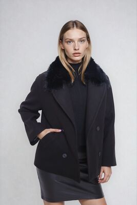 Kürk Yaka Kısa Kaşe Kaban (1)