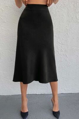 Yanı Fermuarlı Midi Boy Etek