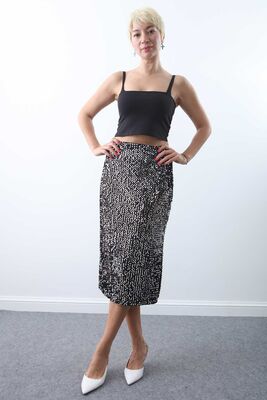 Yanı Yırtmaçlı Pullu Kalem Etek - Thumbnail (12)