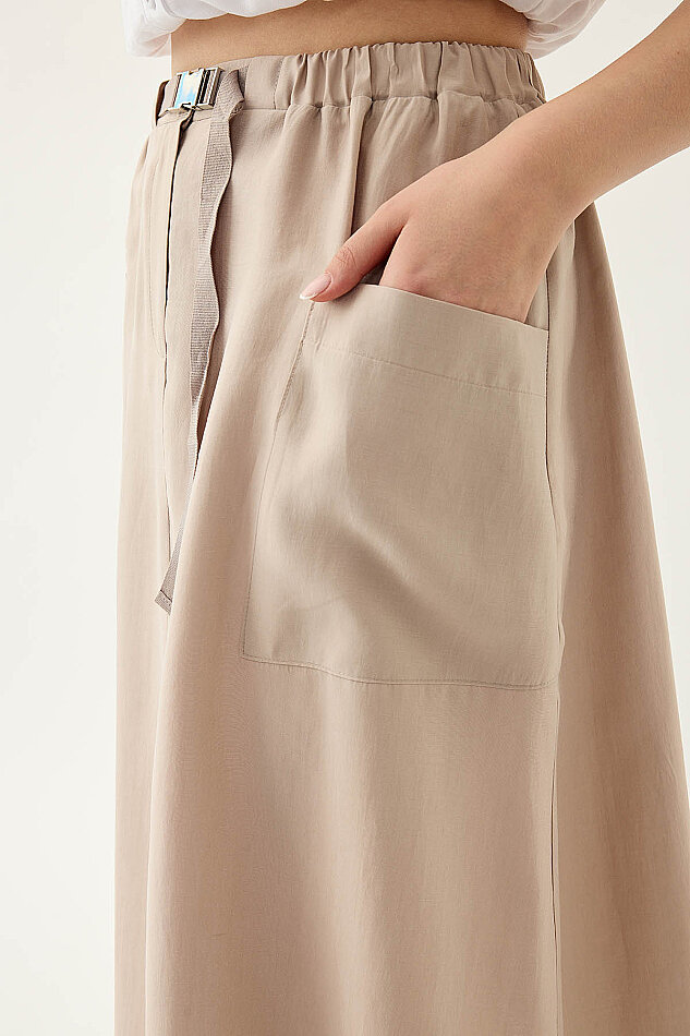 Yanları Cepli Beli Lastikli Önü Tokalı Midi Etek - 3