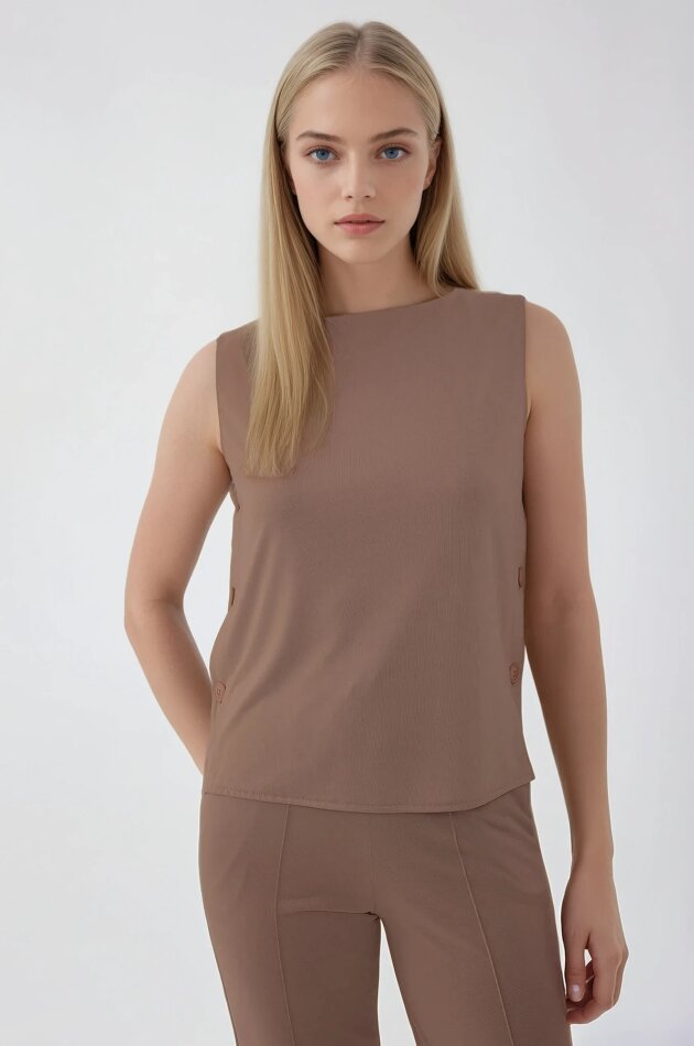 Yanları Düğmeli Bluz - 22