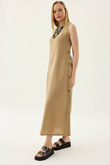 Yanları Düğmeli Sıfır Kol Elbise - 28