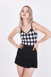 Yırtmaç Detaylı Şort Etek - 9