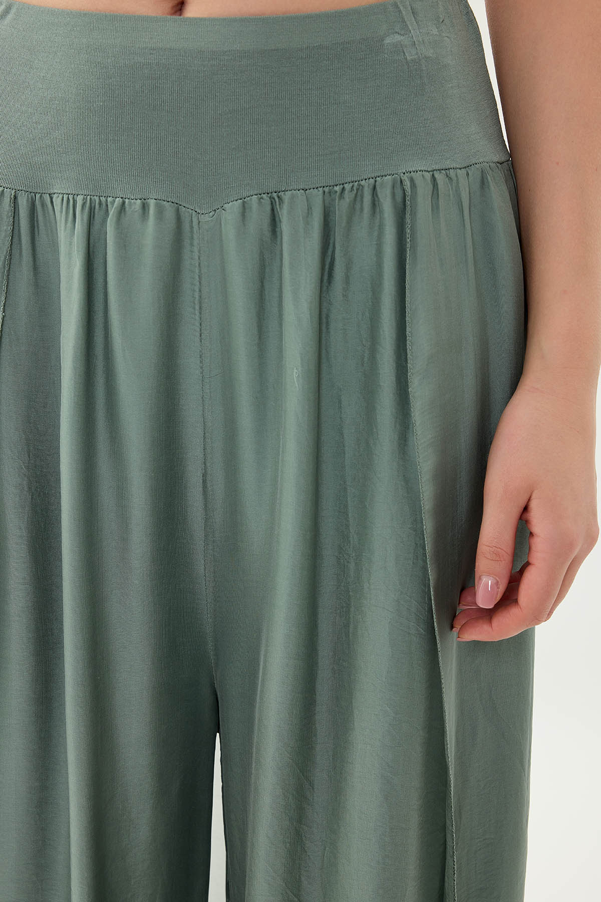 Yüksek Bel Lastikli İpek Pantolon - Thumbnail