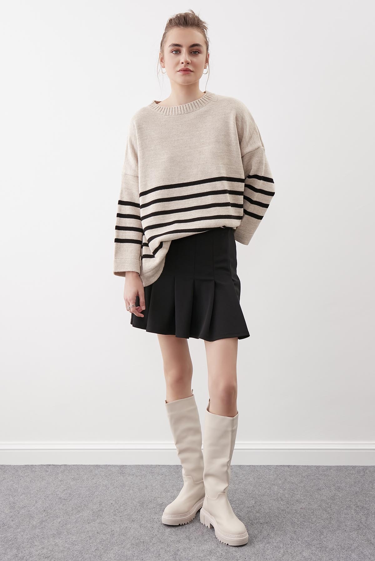 Yuvarlak Yaka Çizgili Oversize Kazak - Thumbnail