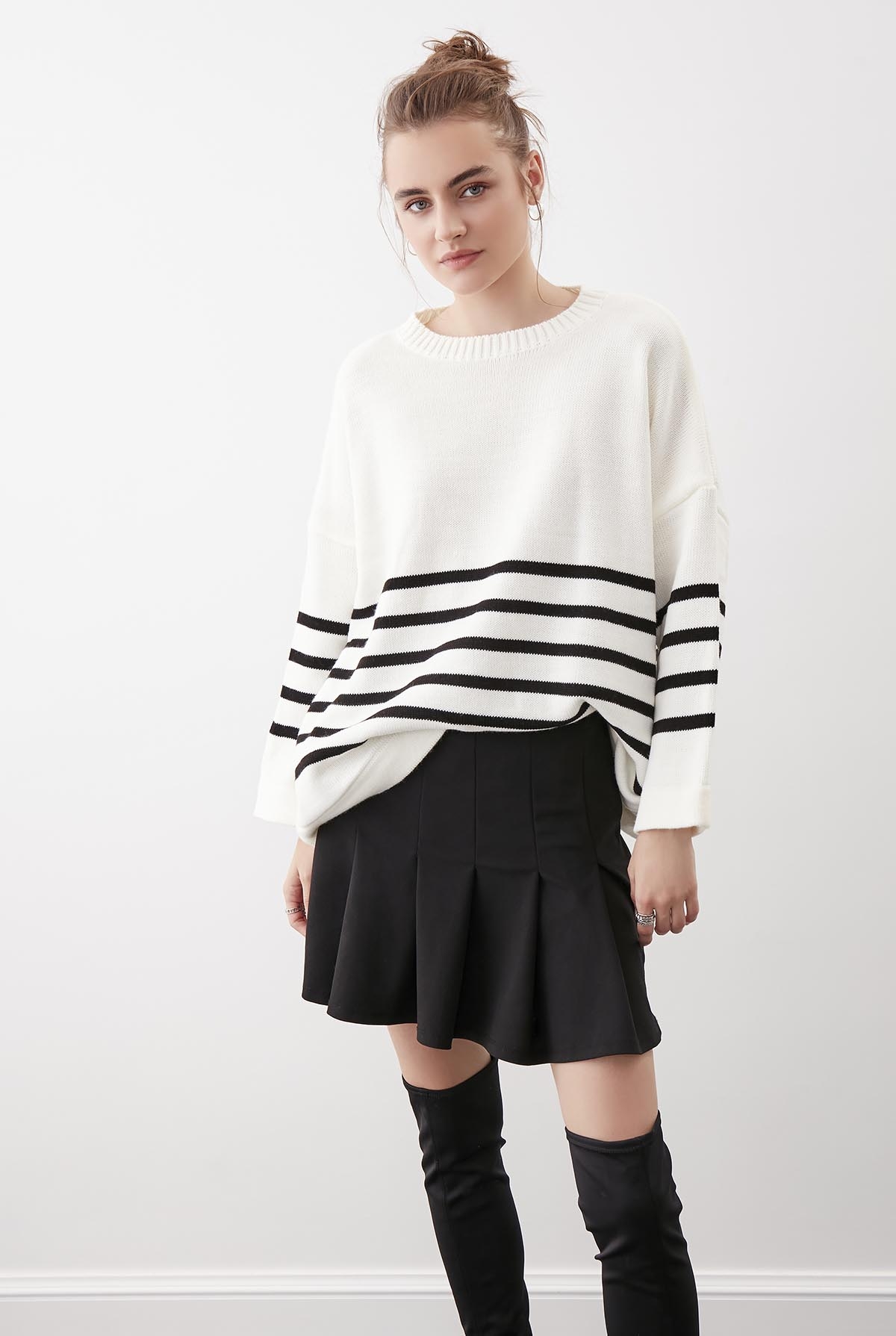 Yuvarlak Yaka Çizgili Oversize Kazak - Thumbnail