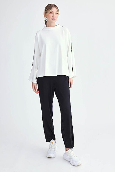 Yuvarlak Yaka Kenarı Şeritli Oversize Bluz - 8