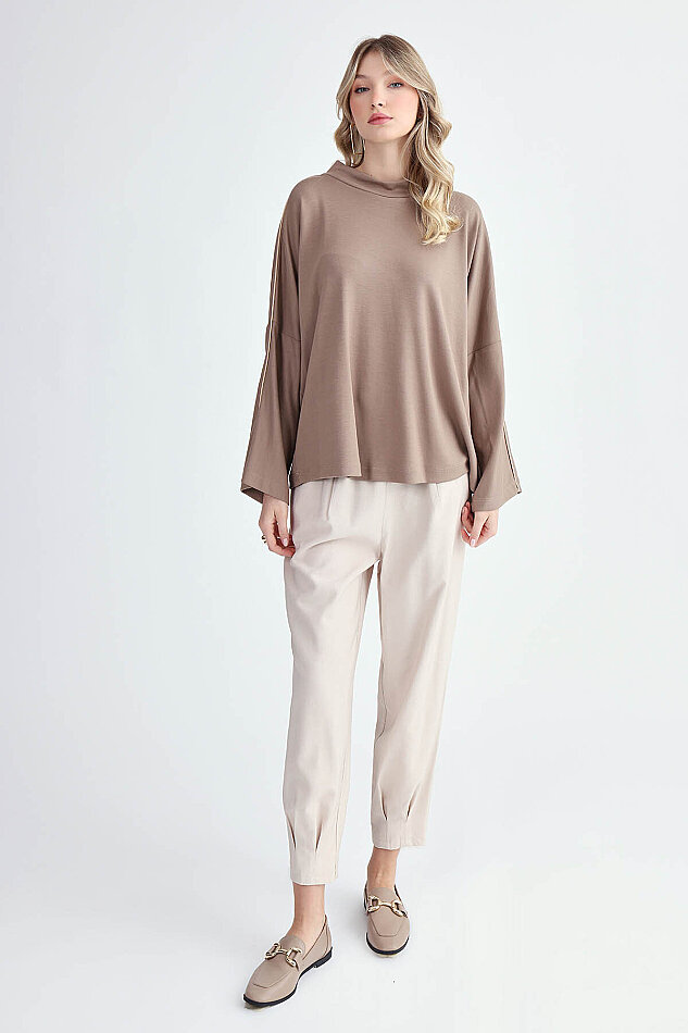 Yuvarlak Yaka Kenarı Şeritli Oversize Bluz - 22