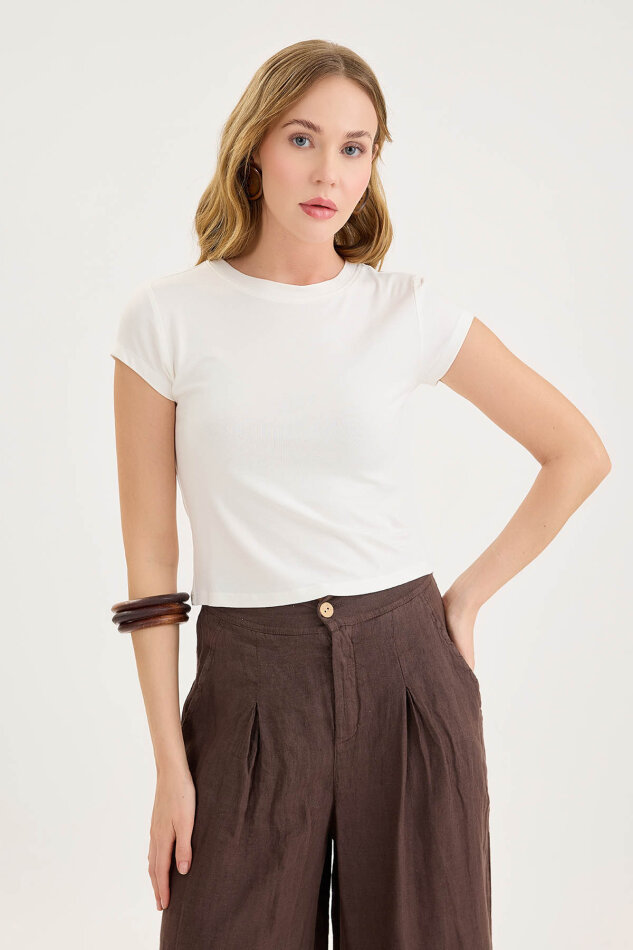 Yuvarlak Yaka Kısa Kol Crop Bluz - 3