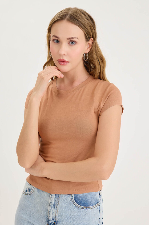 Yuvarlak Yaka Kısa Kol Crop Bluz - 7