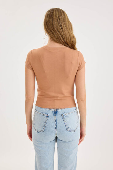 Yuvarlak Yaka Kısa Kol Crop Bluz - 10