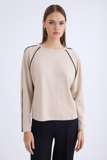 Yuvarlak Yaka Şeritli Uzun Kol Bluz - 1