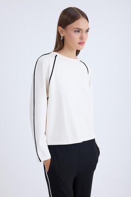 Yuvarlak Yaka Şeritli Uzun Kol Bluz - Thumbnail (6)