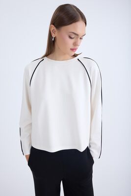 Yuvarlak Yaka Şeritli Uzun Kol Bluz - Thumbnail (7)